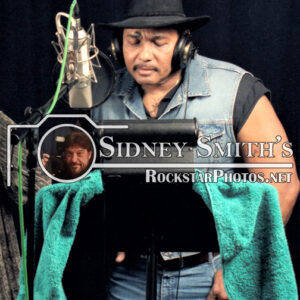 Aaron Neville Pic09